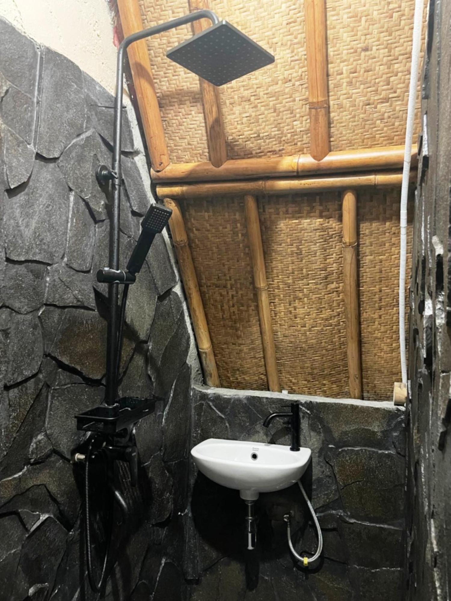 Da Housetel Kuta Hostel Kuta Lombok Εξωτερικό φωτογραφία