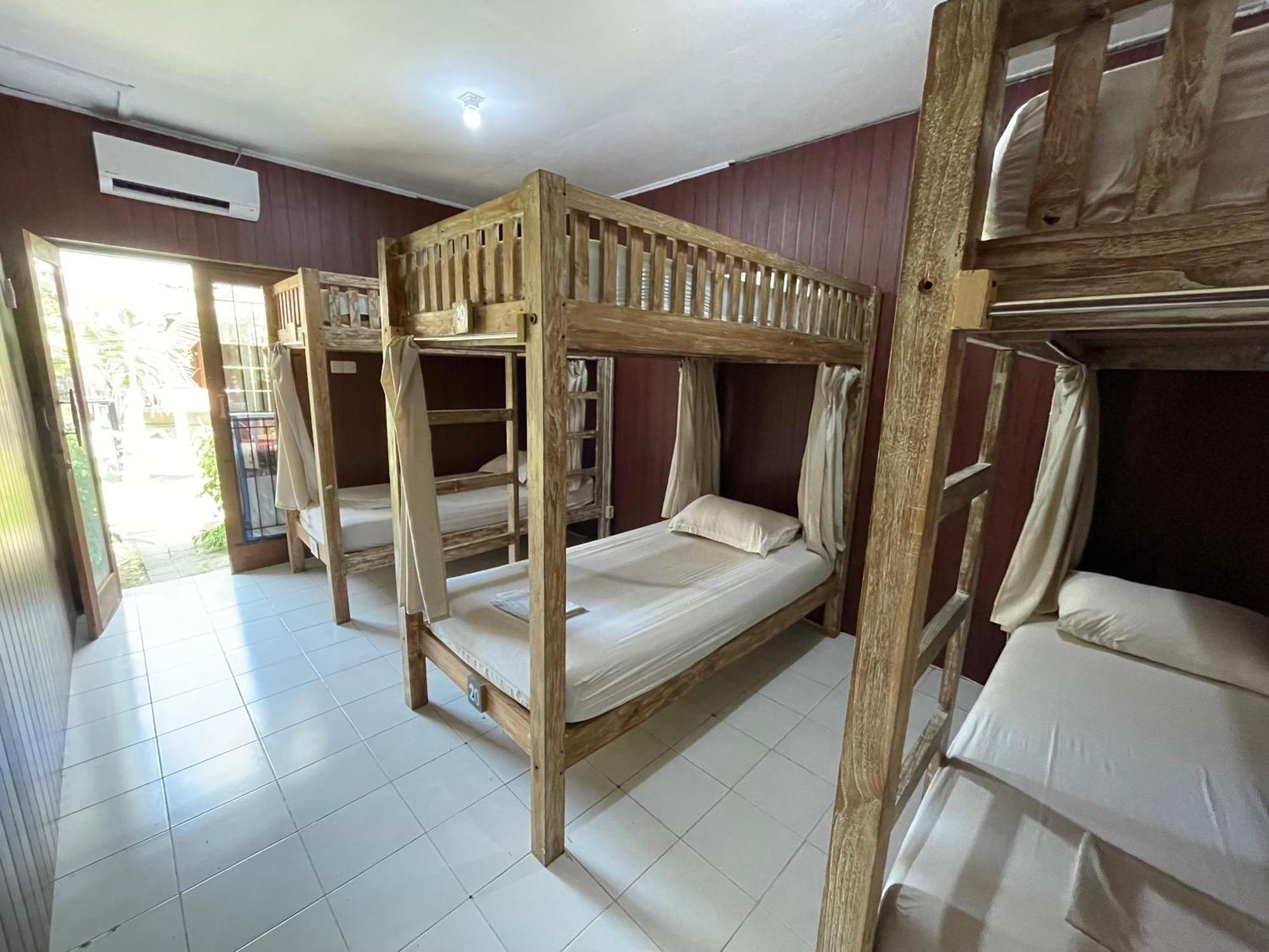 Da Housetel Kuta Hostel Kuta Lombok Εξωτερικό φωτογραφία
